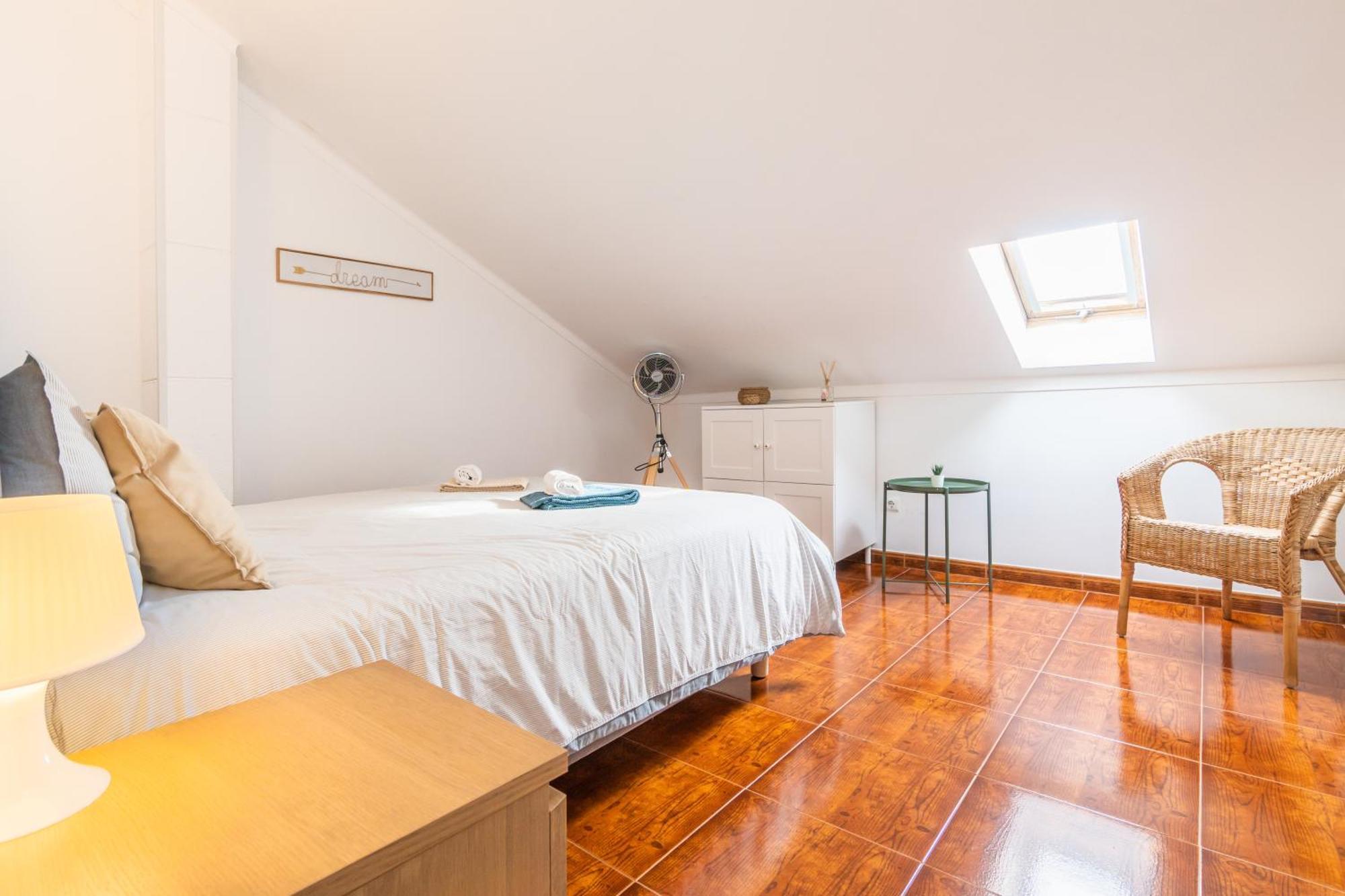 Baleal Happiness Surf House Villa Ferrel  Exteriör bild